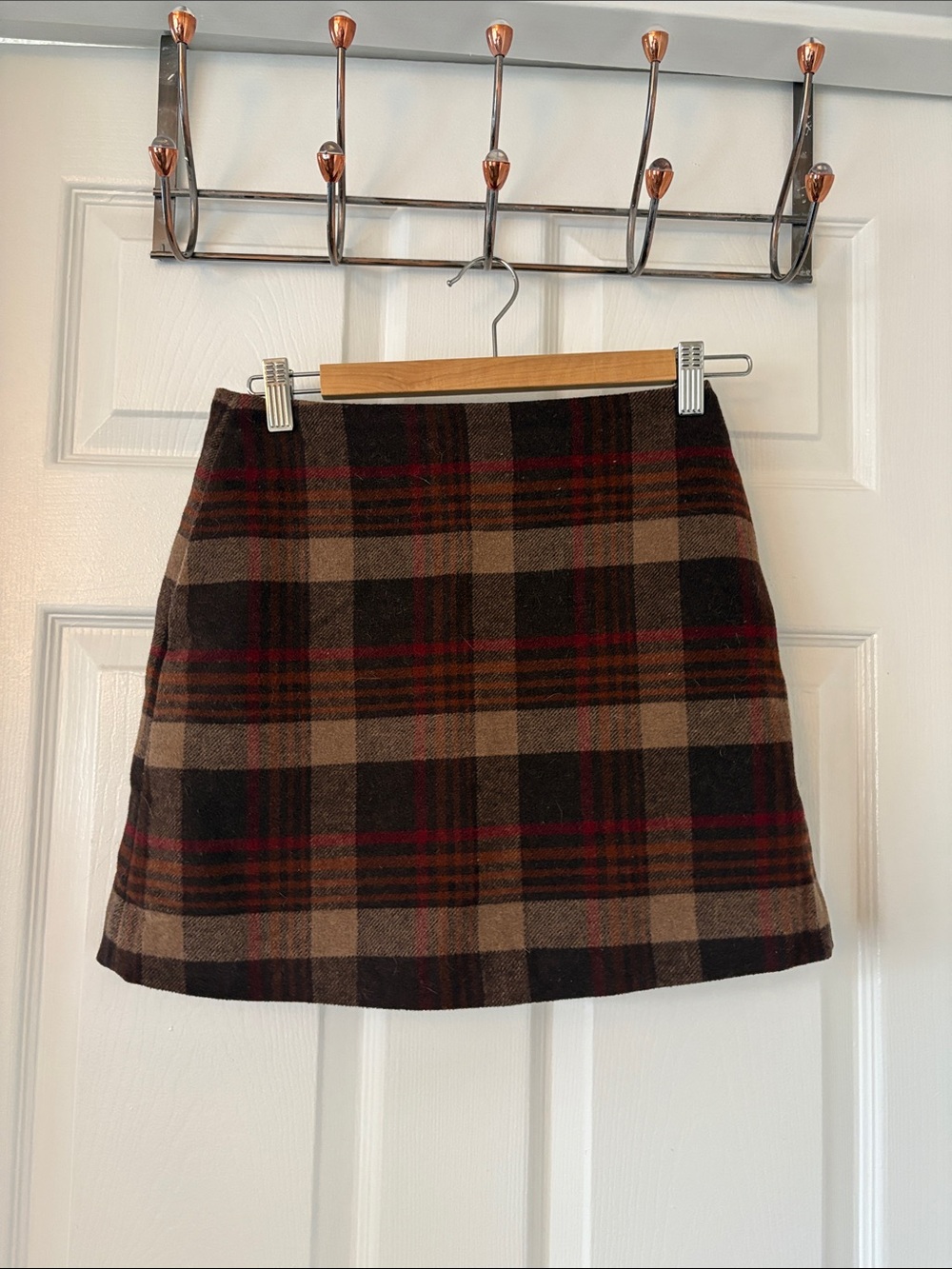 Uniqlo Skirt (pockets!)